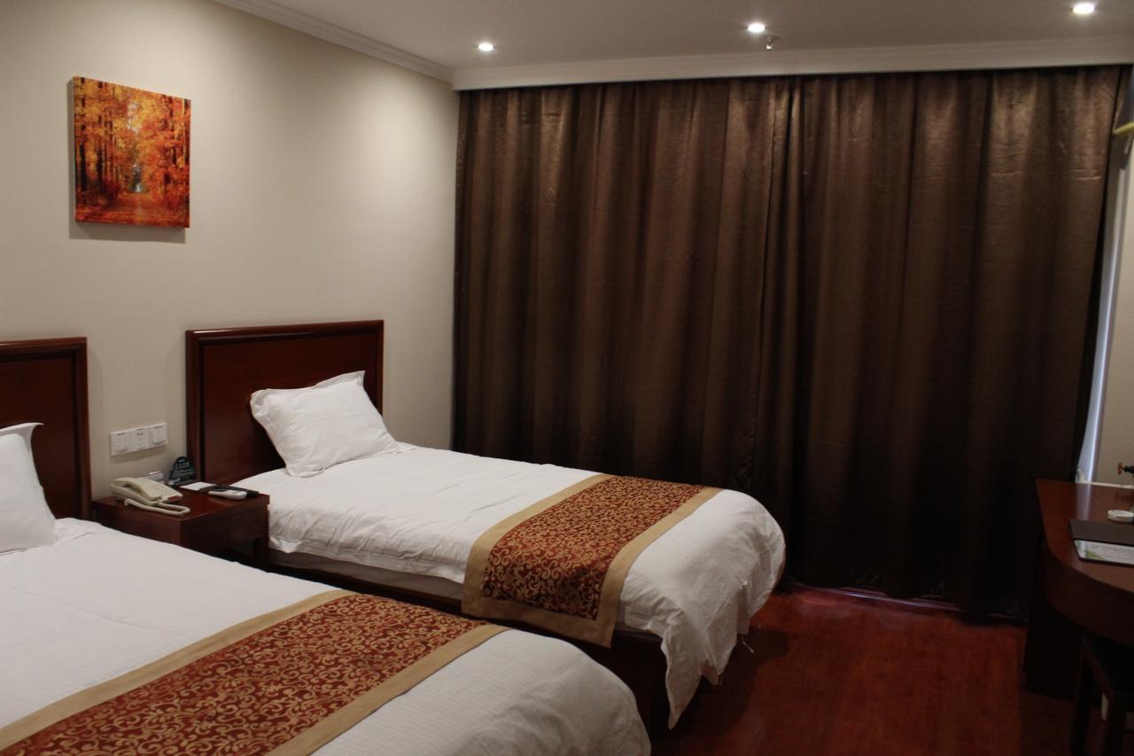 Khách sạn Greentree Hongqiao International Airport Songhong Road Express 3*
