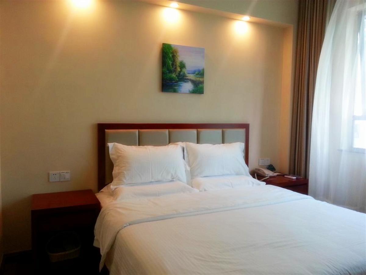 Greentree Hongqiao International Airport Songhong Road Express 3* Thượng Hải