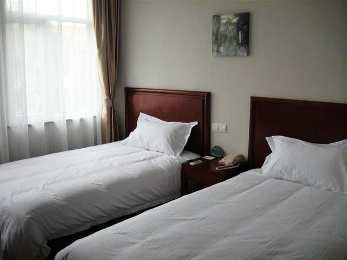 Khách sạn Greentree Hongqiao International Airport Songhong Road Express