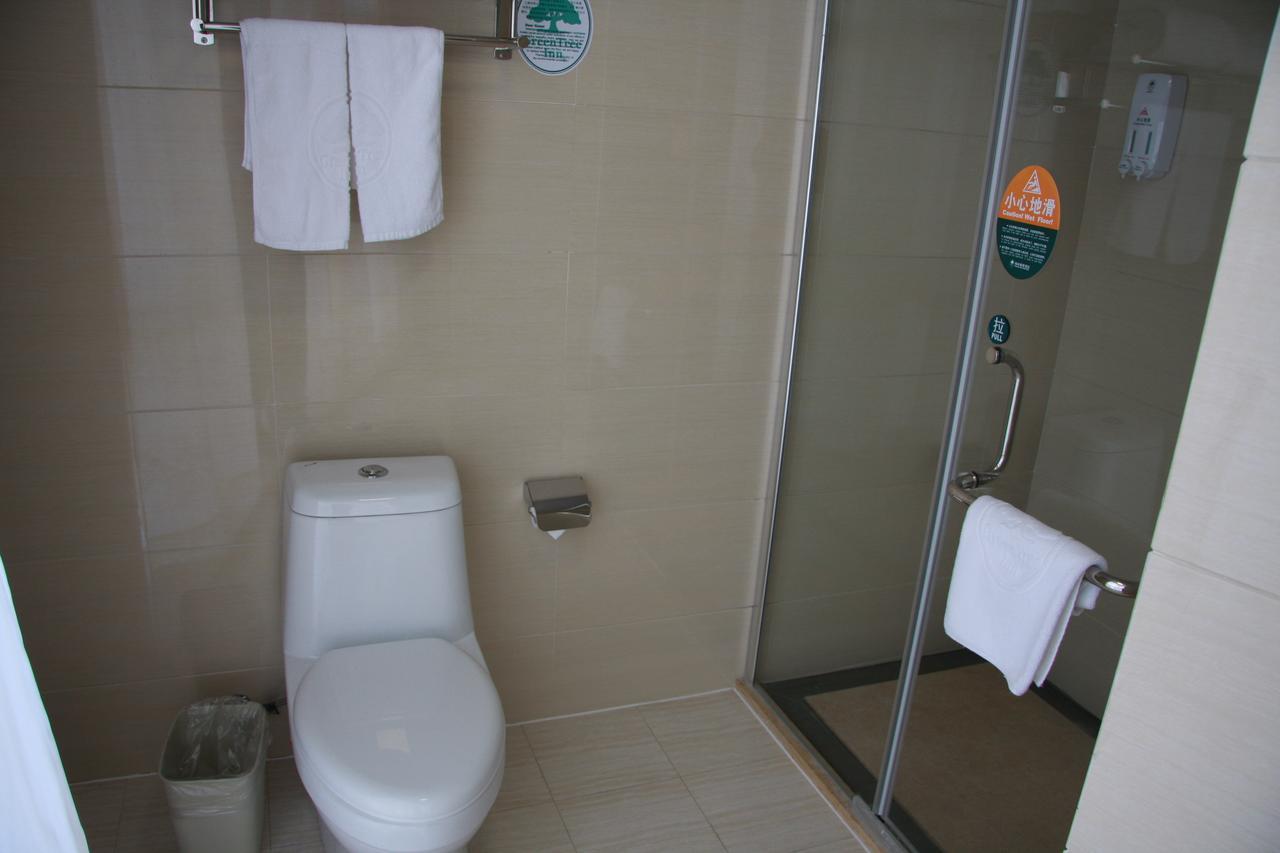 Greentree Hongqiao International Airport Songhong Road Express Khách sạn 3*